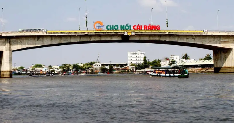 Chợ nổi Cái Răng gần Nam Long II